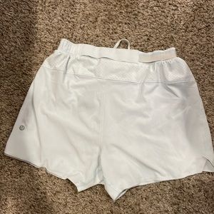 Mens Lululemon blue shorts,size small, good condition.
